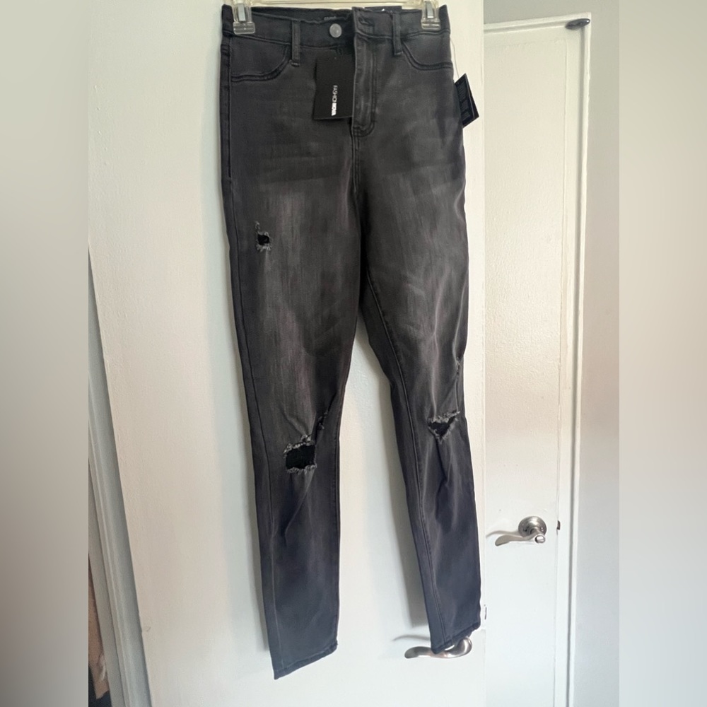 Fashion Nova jeans size 1